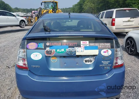 2005 Toyota Prius from USA, damaged, VIN JTDKB20U053057676